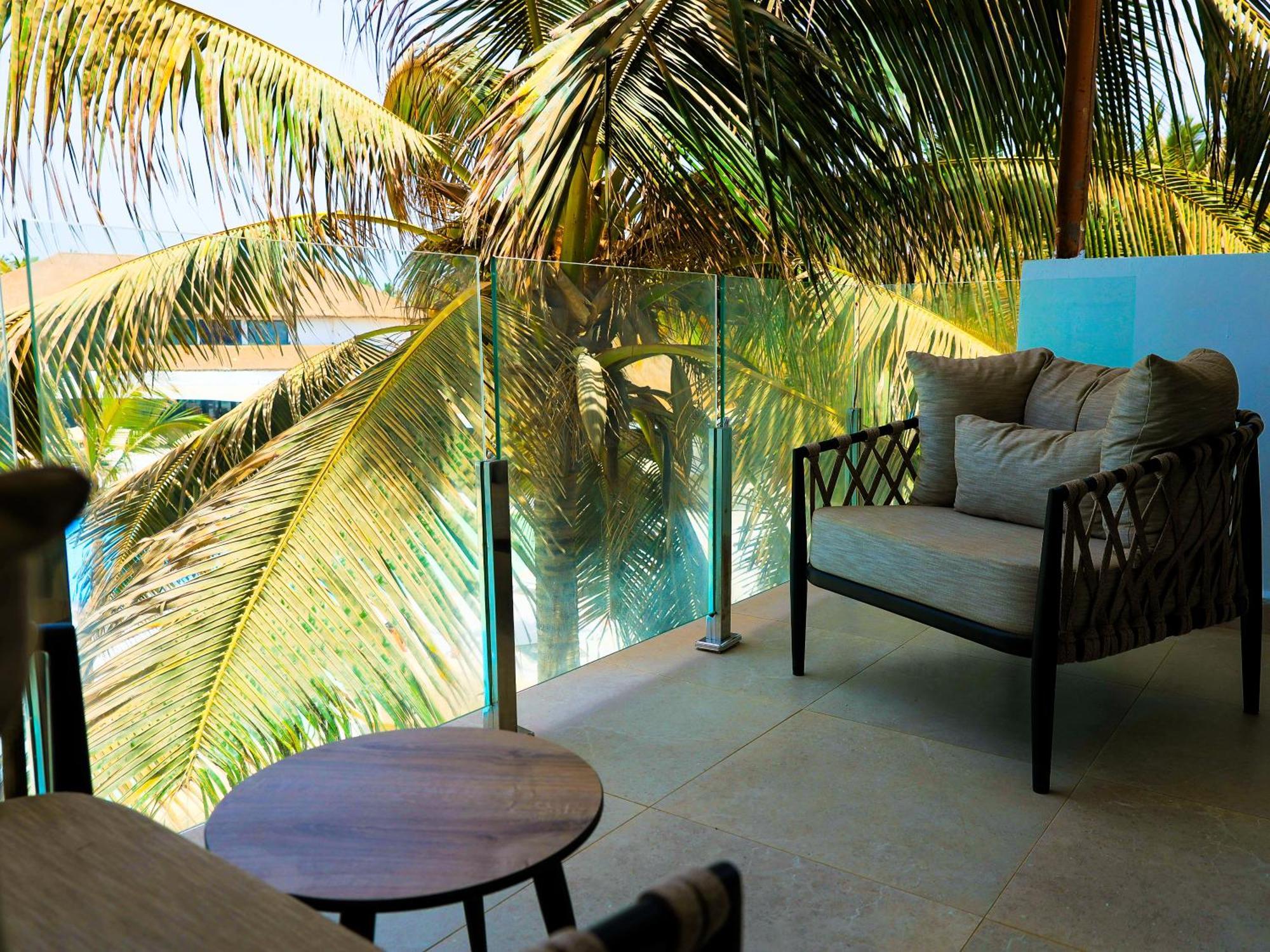 Kombo Beach Resort 세레쿤다 외부 사진